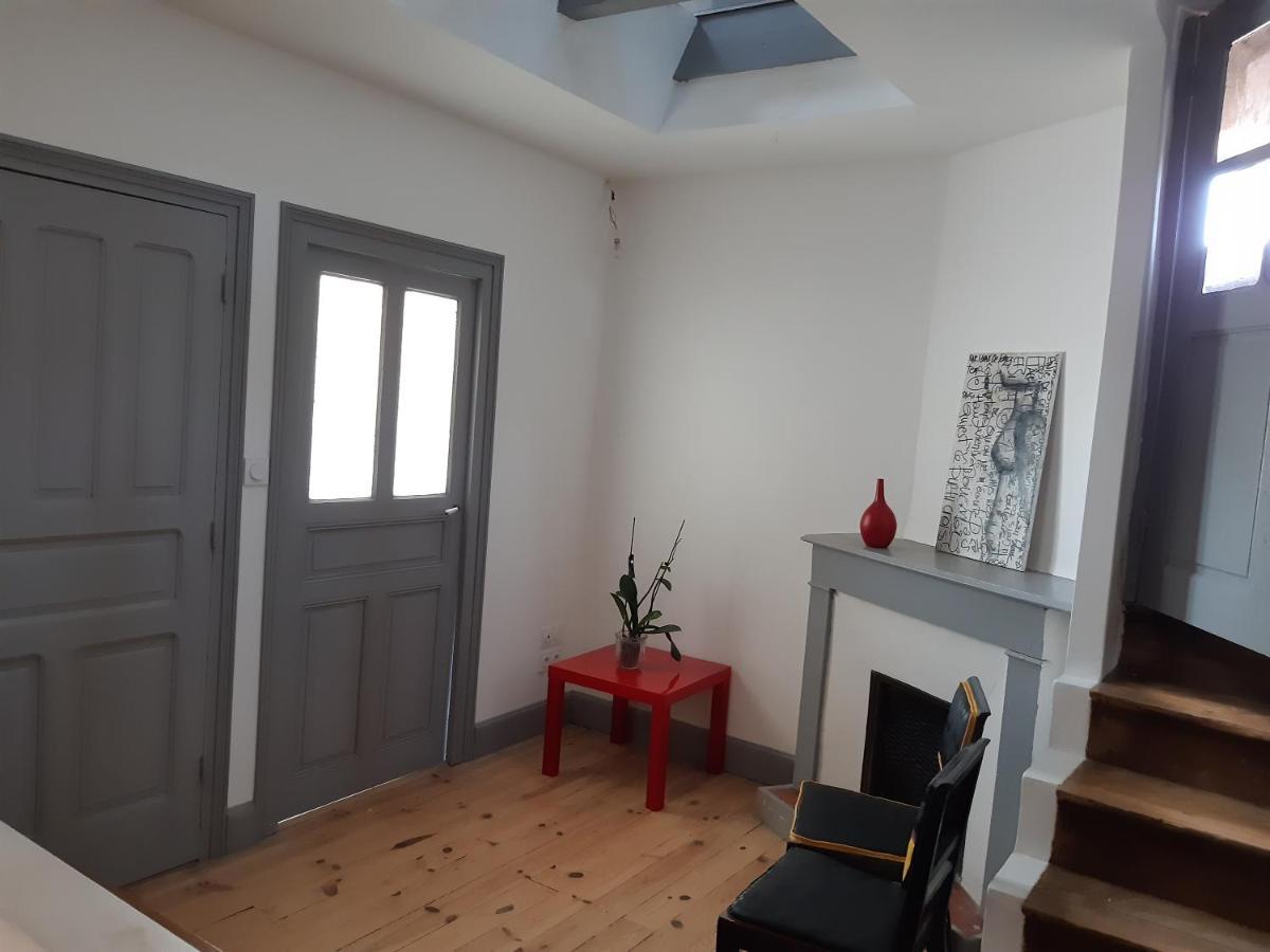 La Maison d'à coté Naucelle Extérieur photo